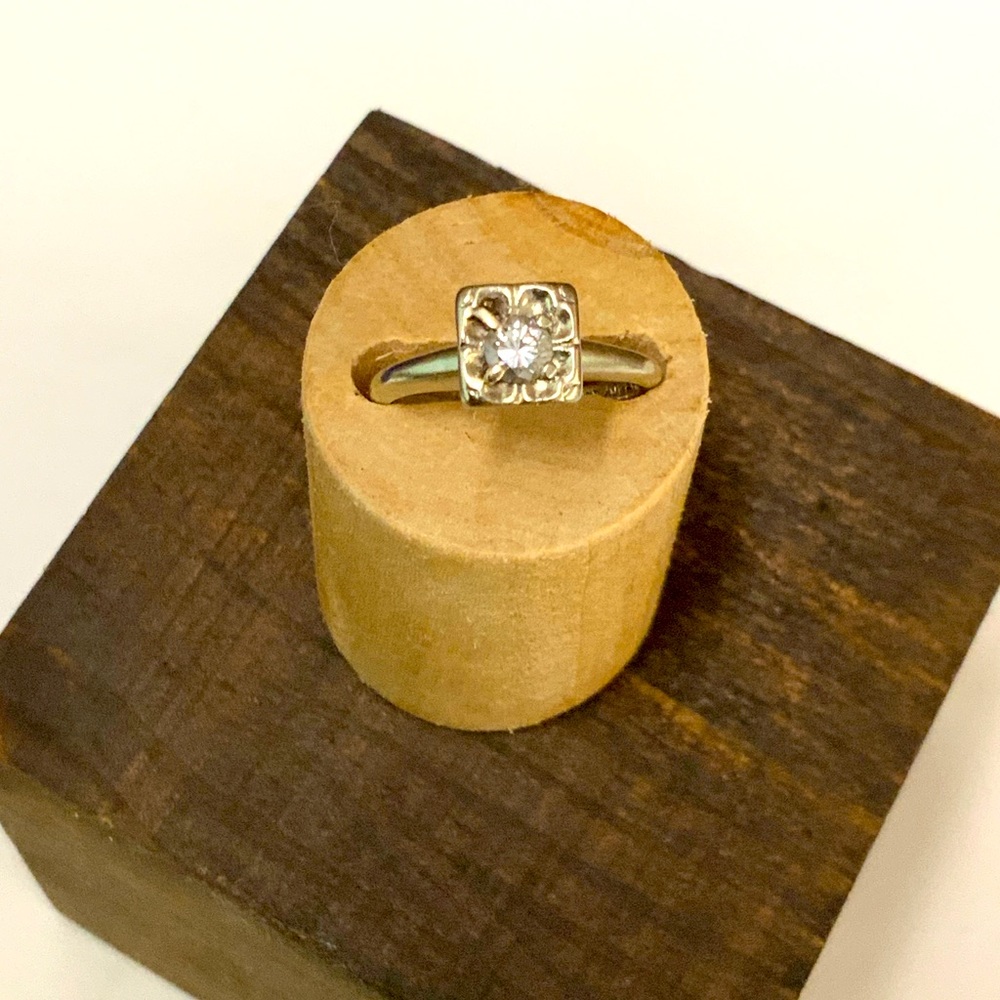 Lady AMERICA vintage Gold Diamond Ring